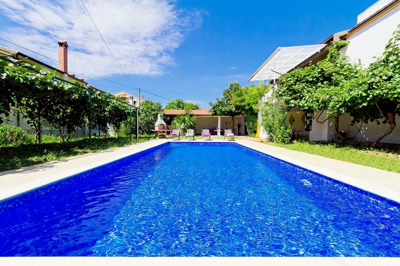 Villa Toni Umag Exterior photo